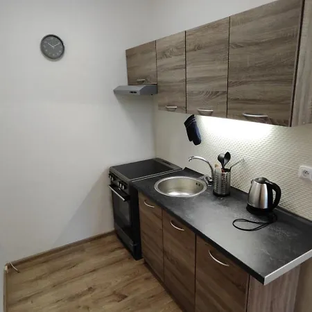 Pro 4 Osoby, M1 Apartment